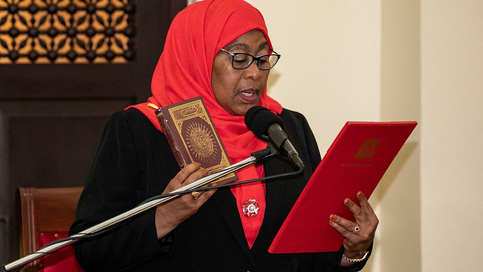 Samia Suluhu Hassan ist neue Präsidentin von Tansania