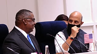 ABD Savunma Bakanı Lloyd Austin ve Hindistan Savunma Bakanı Rajnath Singh