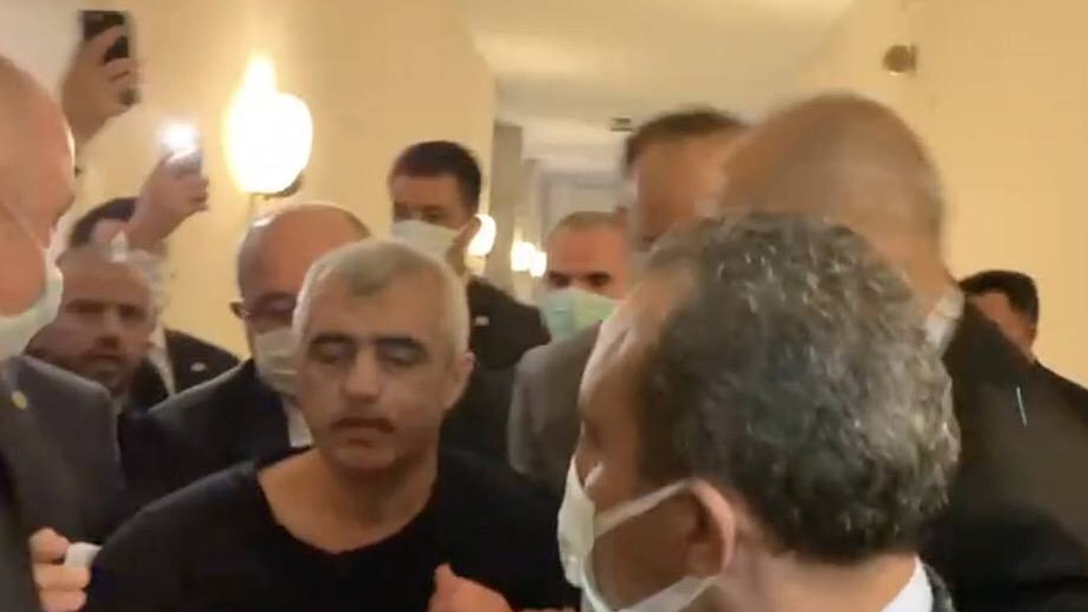 Ömer Faruk Gergerlioğlu TBMM'de gözaltına alındı