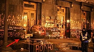 Vezetőjük szabadon engedéséért tüntettek a szélsőjobboldaliak Kijevben