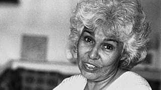 Nawal al Saadawi en una foto de 1985