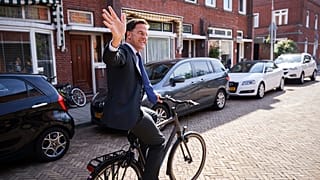 Mark Rutte kerékpáron indult az EP-választásokra 2019 májusában