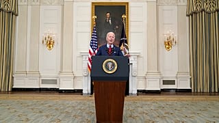 Biden preme per vietare le armi