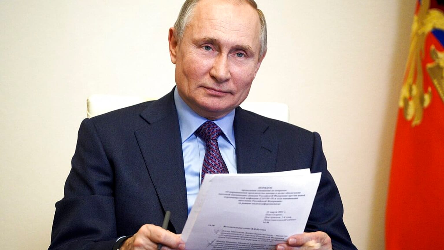 Putin, Rusya'da devlet başkanlığı görevine ilk kez 2000 yılında geldi.