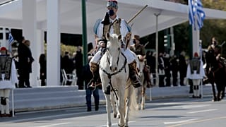 Η στρατιωτική παρέλαση