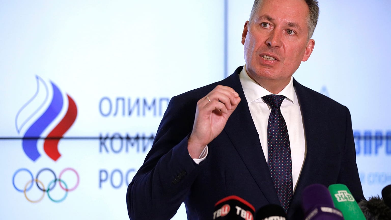 Глава Олимпийского комитета России Станислав Поздняков на пресс-конференции 25 марта