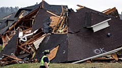Una cascada de tornados deja 6 muertos en el sureste de Estados Unidos