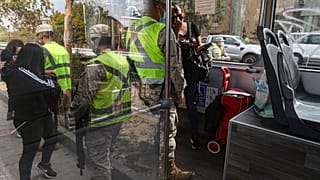 Soldados controlan el cumplimiento de las medidas