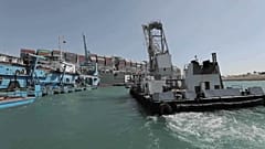 Le Canal de Suez toujours bloqué