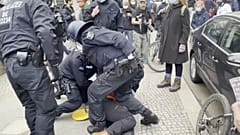 Polizeieinsatz bei der Querdenker-Demo am 28.03. in Berlin