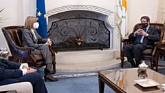 Ο Πρόεδρος της Κύπρου είχε συνάντηση με την Επίτροπο Υγείας της ΕΕ Στέλλα Κυριακίδου στην Λευκωσία