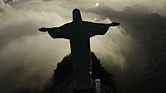 Cristo Redentor recebe obras de restauro aos 90 anos