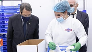 Ο Πρόεδρος της Κυπριακής Δημοκρατίας σε εργοστάσιο παραγωγής χαλλουμιού