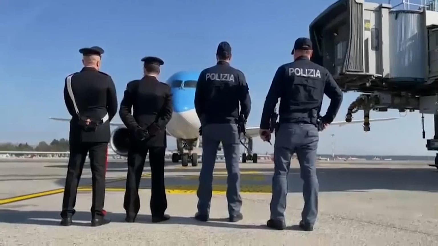 Auslieferung in Mailand