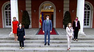 Pedro Sánchez nombra a cuatro mujeres como vicepresidentas