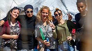 Des Françaises, suspectées d'être des épouses de djihadistes, retenues dans un camp kurde en Syrie