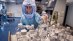 Impfstoff-Produktion von BioNTech in Marburg