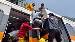 Zugunglück in Taiwan: LKW rutscht auf die Gleise - etwa 200 Opfer