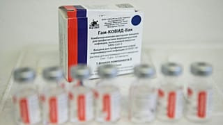 Az orosz Szputnyik V koronavírus elleni vakcina második adagja