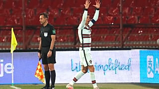 Életmentő műtéthez járul hozzá Cristiano Ronaldo eldobott karszalagja