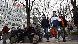 Çin hükümeti, İsveç merkezli perakende giyim firması H&M'den internet sayfasındaki 'sorunlu harita'yı değiştirmesini talep etti.