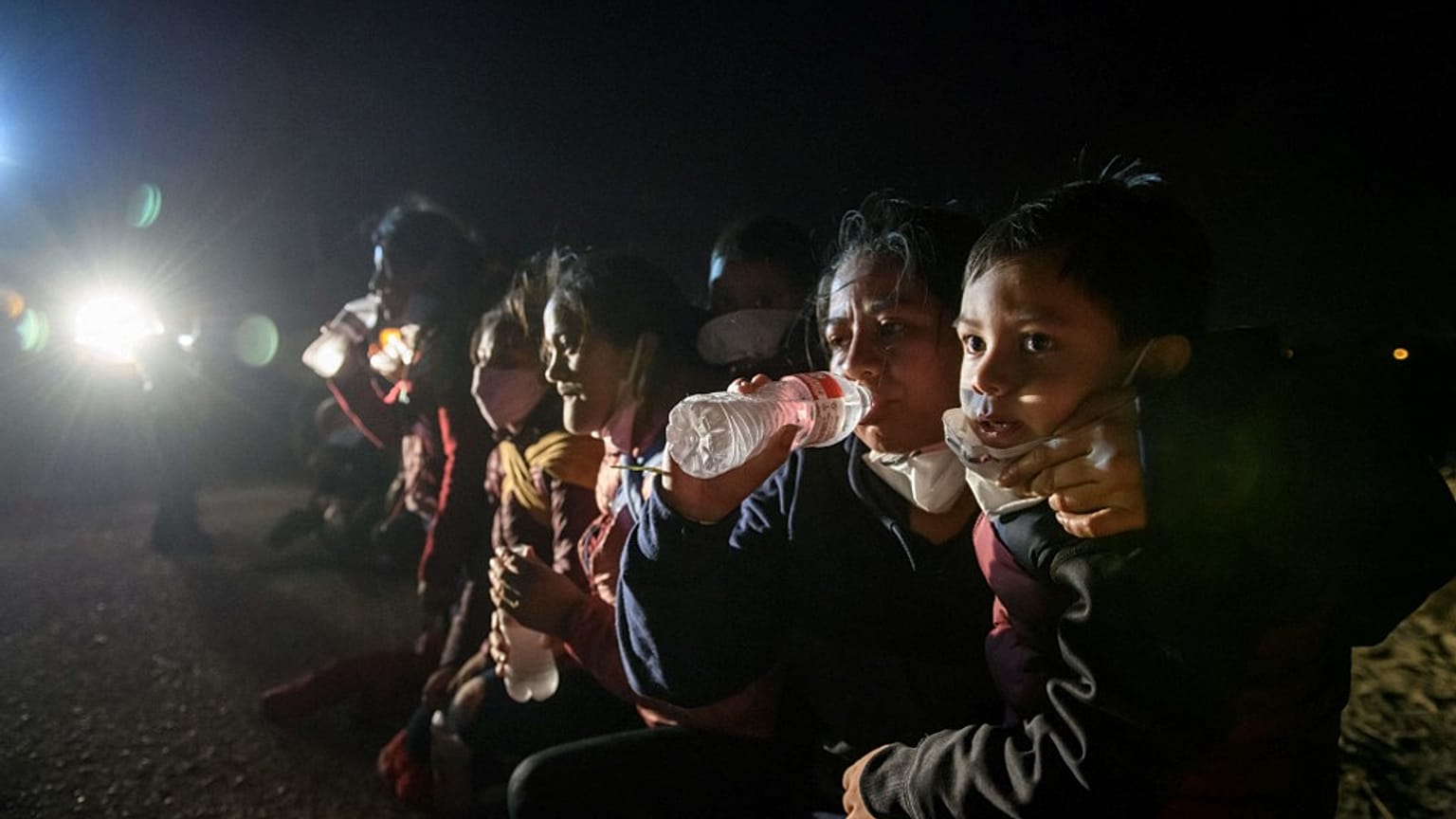 Flüchtlinge an der Grenze zwischen den USA und Mexiko