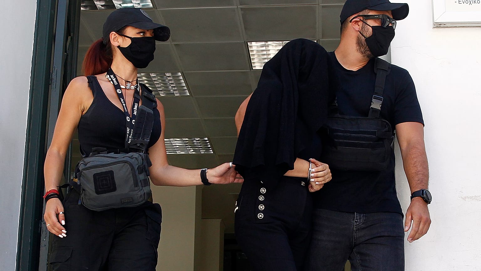ΕΥΕΛΠΙΔΩΝ ΣΤΟΝ ΑΝΑΚΡΙΤΗ Η ΚΑΤΗΓΟΡΟΥΜΕΝΗ ΓΙΑ ΕΠΙΘΕΣΗ ΜΕ ΒΙΤΡΙΟΛΙ