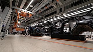 Auto elettriche, veramente ecologiche? Ecco perché il mare potrebbe essere a rischio