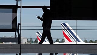 Air France is to be bailed out by the French government 