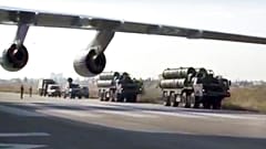 A kép illusztráció! S-400s légvédelmi rendszerek egy szíriai légibázison