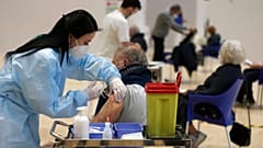 مركز لتلقي اللقاح - إيطاليا