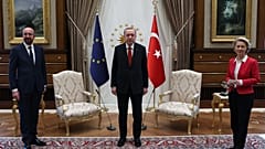 Protokollarisches Debakel in Ankara: Von der Leyen aufs Sofa verbannt