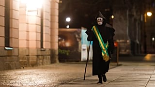 Protest gegen Brasiliens Präsidenten Bolsonaro - Der Sensenmann geht in Berlin um