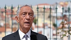 Marcelo Rebelo de Sousa após visitas a uma unidade de saúde e um centro social