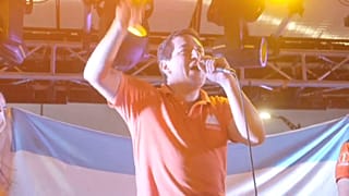 Andrés Arauz en su mitin de cierre de campaña en Guayaquil