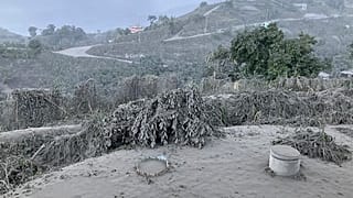 Erupção do La Soufrière obriga a evacuação na ilha de São Vicente