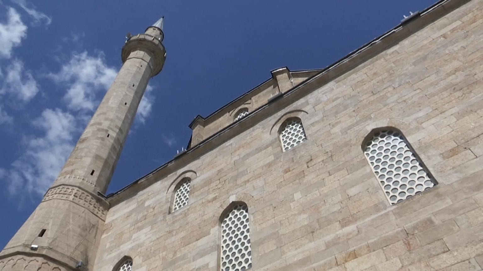 Ramadan, restrizioni Covid per il mese santo dei musulmani