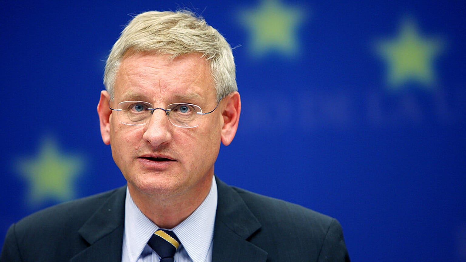FILE: Sweden's Foreign Minister Carl Bildt after an EU Foreign Ministers meeting at the EU Council in Brussels - July 27, 2009. 
