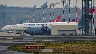 Moskova'dan Covid-19 tedbiri: Rusya ile Türkiye arasındaki uçuşlar sınırlandırıldı