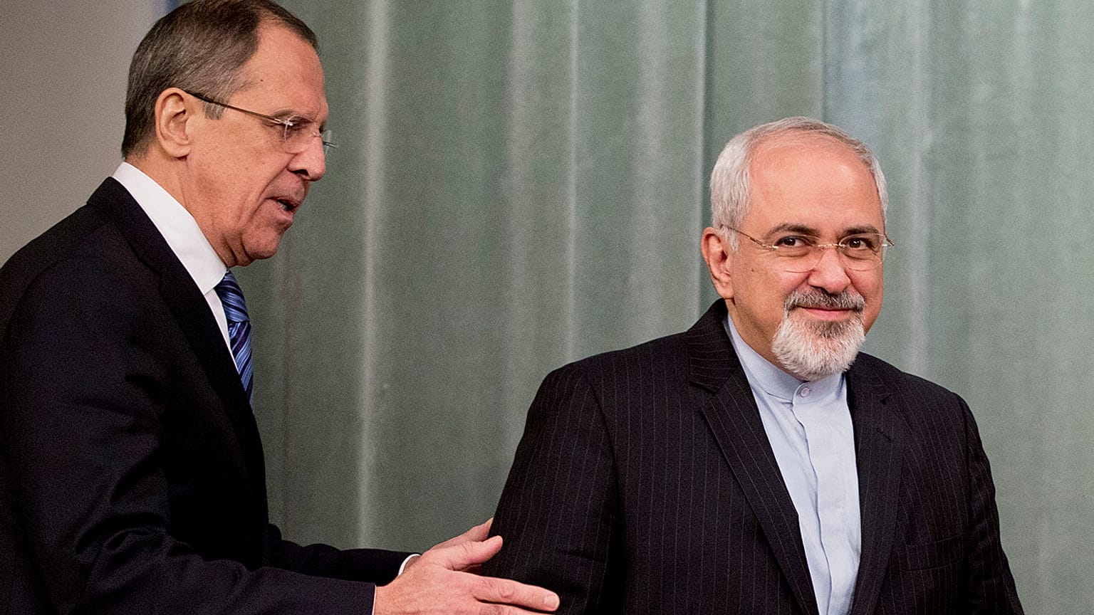 Rusya Dışişleri Bakanı Sergey Lavrov (sol), İran Dışişleri Bakanı Cevad Zarif 