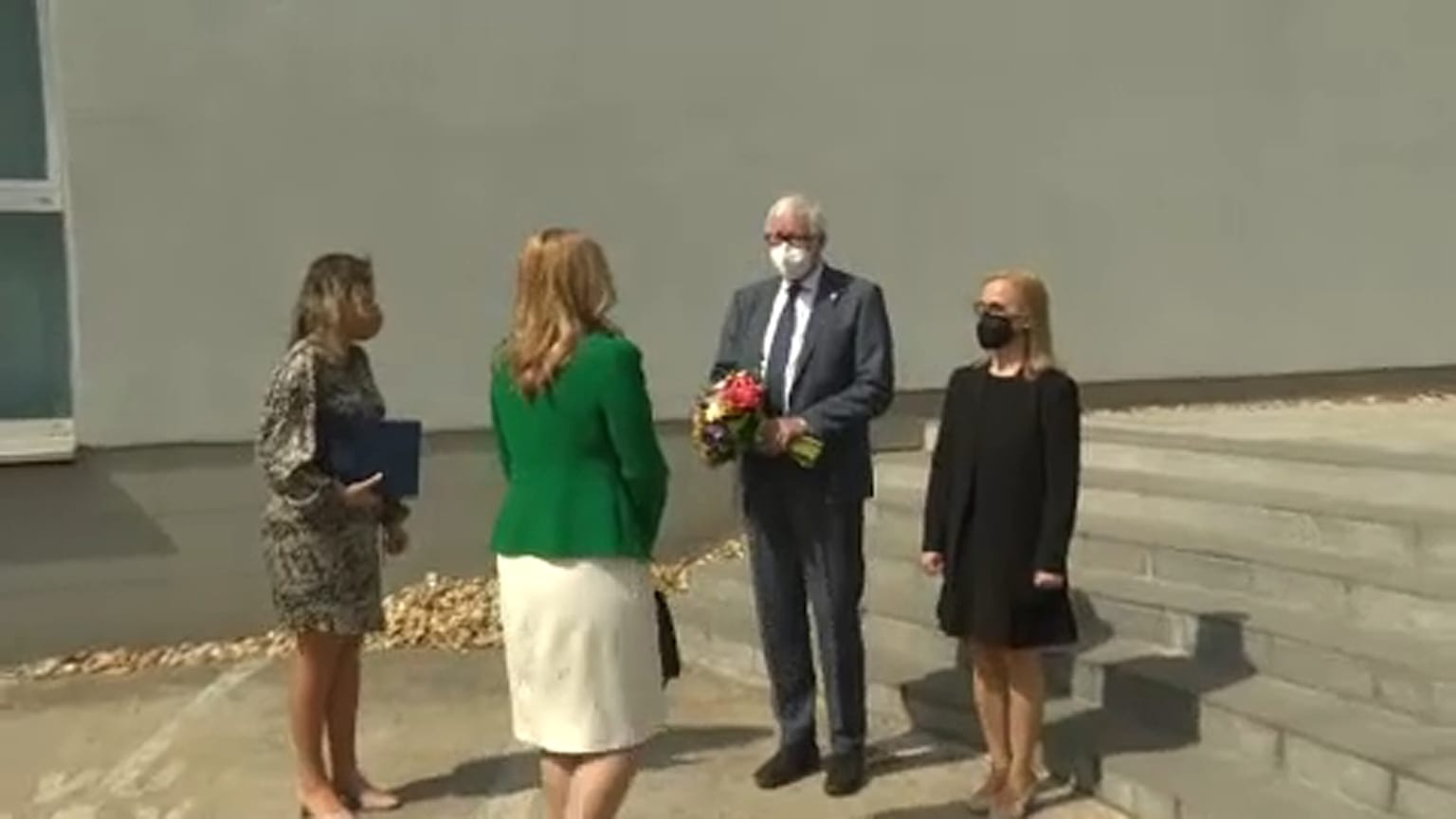 Támogatásáról biztosította a szlovák elnök a Szputnyik V-t tesztelő szlovák tudósokat.