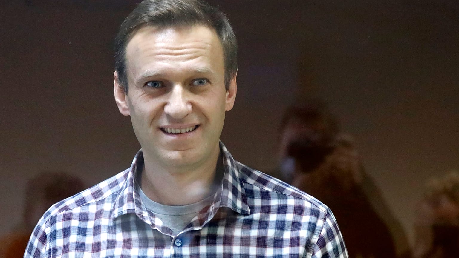 Alexeï Navalny : ses médecins craignent pour sa vie