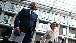 AB Konseyi Başkanı Charles Michel ile AB Komisyonu Başkanı Ursula von der Leyen