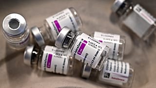 لقاح أسترزينيكا- أكسفورد المضاد لفيروس كورونا