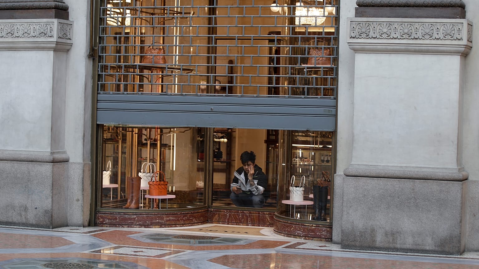 Commercio in crisi