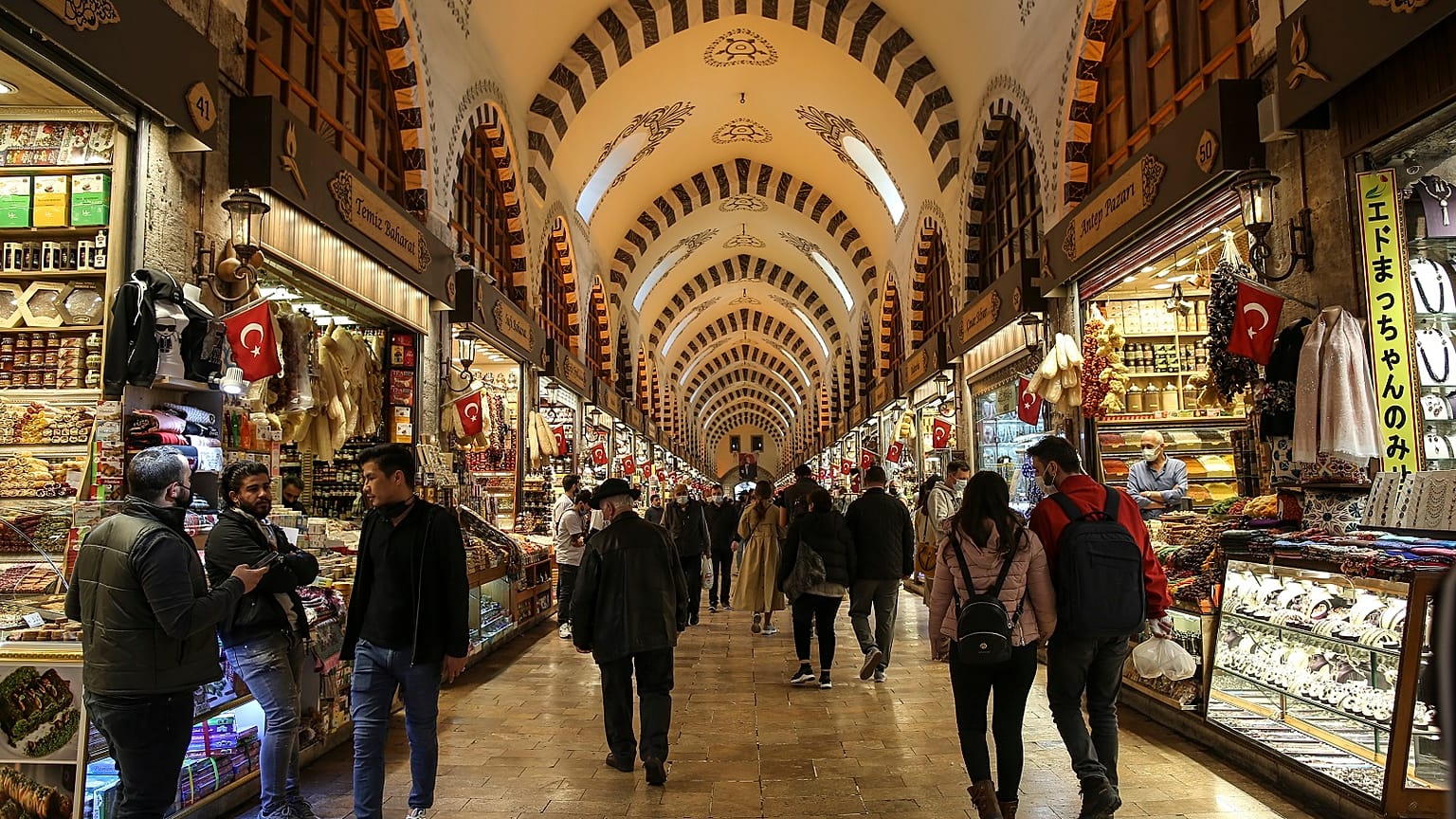Shoppers browse stalls at Istanbul's Egyptian bazaar.