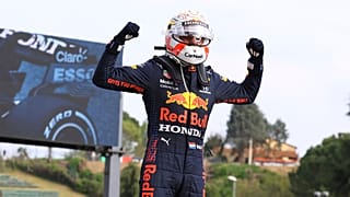 Max Verstappen feiert seinen Sieg in Imola