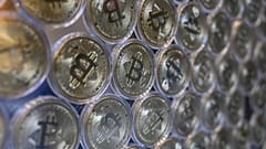 bitcoin temsil eden madeni paralar
