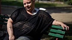 Cecilia Heyder, padece cáncer metastásico, lupus y un trastorno sanguíneo. Pide morir "con dignidad". Foto tomada en Santiago de Chile, el 15 de abril de 2021. 