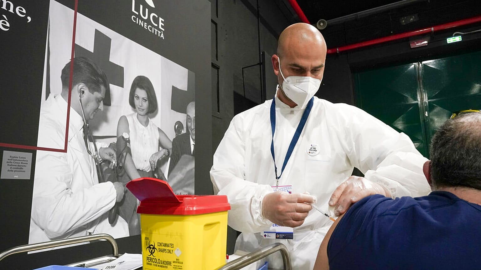 Cinecitt´`à habilitado como centro de vacunación